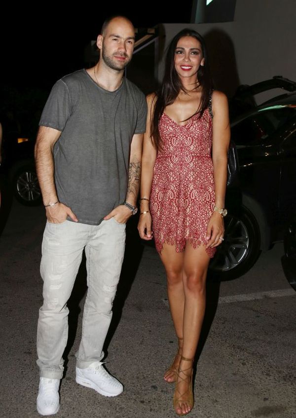 Η τούρτα-έκπληξη της Ολυμπίας Χοψονίδου για τα γενέθλια του Βασίλη Σπανούλη! Ολυμπία Χοψονίδου Βασίλης Σπανούλης 