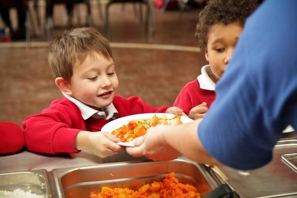 Σχολική διατροφή: Τι πρέπει να τρώει ένας μικρός μαθητής; σχολείο δημοτικό 