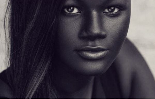 Η θεά της ομορφιάς είναι από τη Σενεγάλη (φωτογραφίες) Σενεγάλη Khoudia Diop 