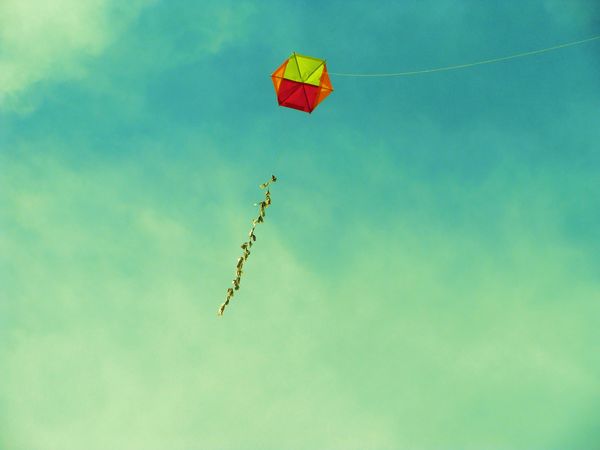 Πώς να φτιάξω χαρταετό βήμα-βήμα (βίντεο)! χαρταετός καθαρή Δευτέρα 