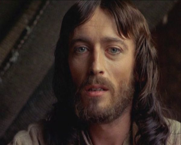 Πώς είναι σήμερα ο Ιησούς από την Ναζαρέτ του Φράνκο Τζεφιρέλι (βίντεο)! Πάσχα 