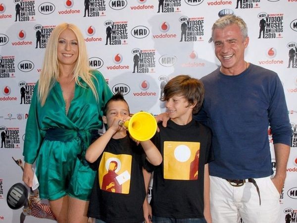 O γιος της Μαρίας Μπακοδήμου και του Δημήτρη Αργυρόπουλου έγινε 18 χρονών παιδιά διασήμων Μαρία Μπακοδήμου 